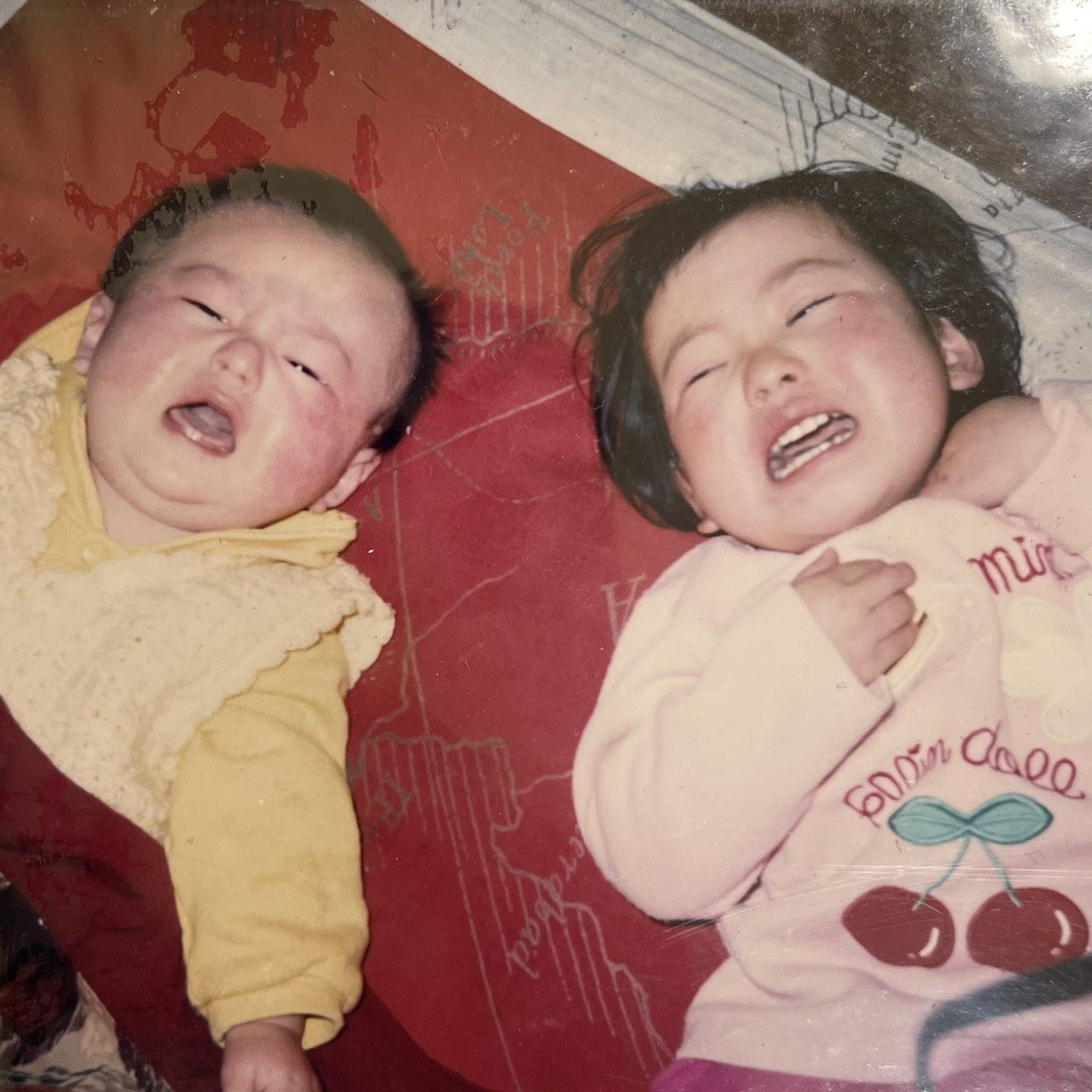 3人の子どものイメージ写真